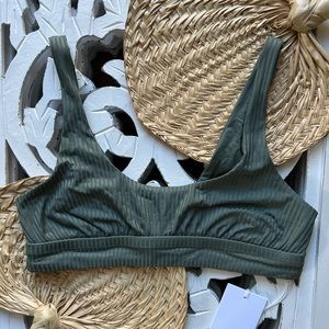 🔥VITAMIN A - SIENNA SWIM BIKINI TOP